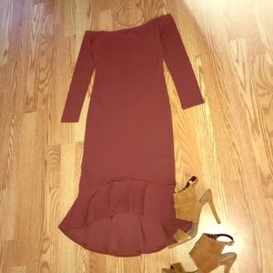 Guess dress: fitting, flare, off the shoulder